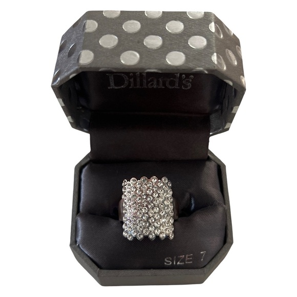 Silver Crystal Statement Cocktail Party Ring - Picture 7 of 9